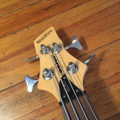 Drive Wildfire 4-String Short Scale Bass Black image 4