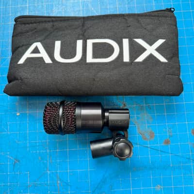 Audix D4 Professional Dynamic Instrument Microphone image 2