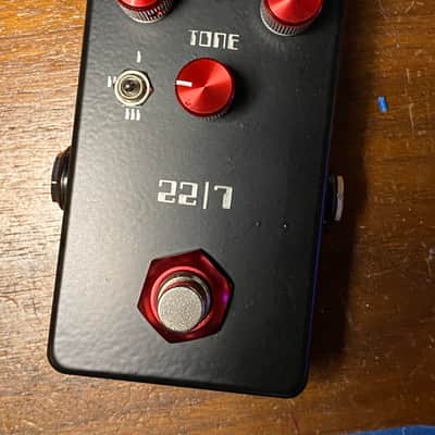 Super-Freq 22/7 MOSFET Big Muff 2021 Black Powder coat milled image 3