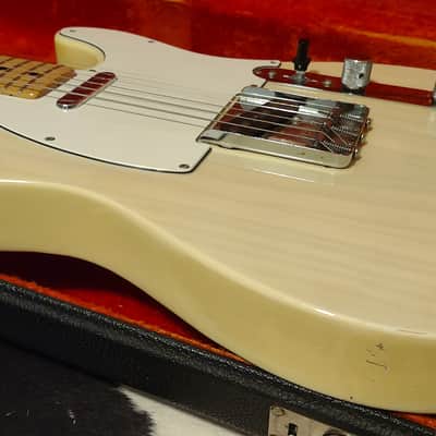 1972 Fender Telecaster- Blonde Finish-Maple Neck w/Case Hang Tags & Keys! image 4