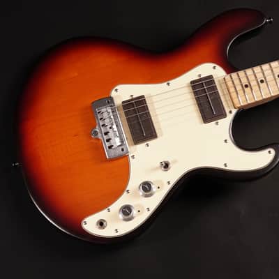 Peavey T-15 – Made in USA – Early 1980s – Original Case -Exellent image 2