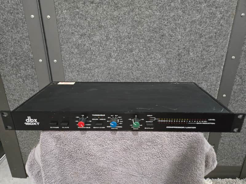 dbx 160XT 90s - Black image 1