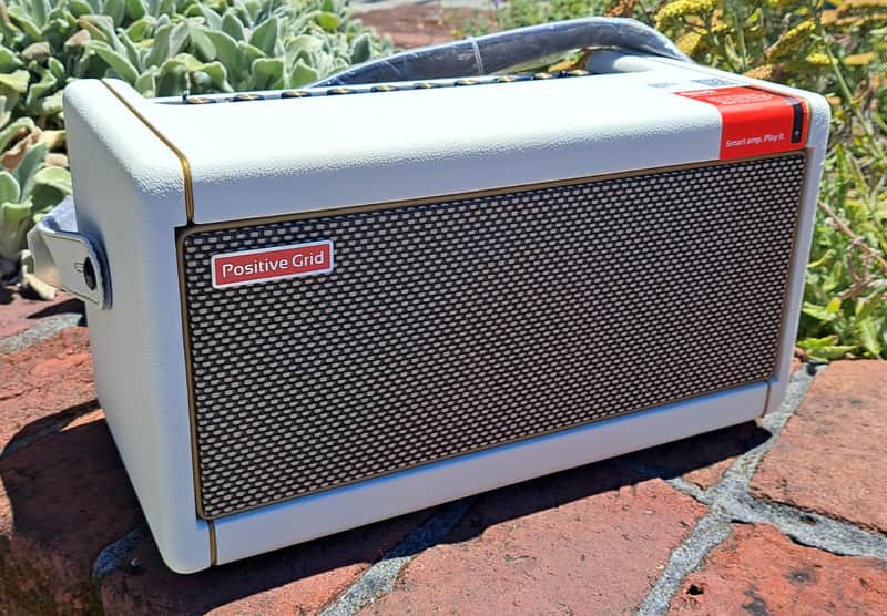 POSITIVE GRID SPARK 40 40-WATT 2X4" MODELING GUITAR COMBO AMPLIFIER image 1