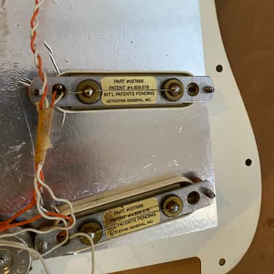 Vintage 1989 Fender Deluxe American Standard Stratocaster image 11