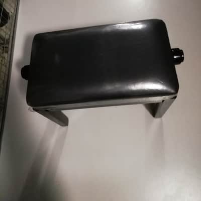 Roland BNC-05-MC Piano Bench  - Black image 2