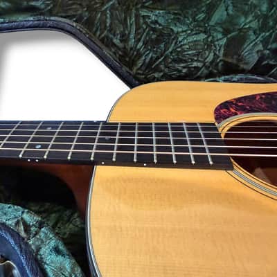 Martin Vintage Series D-18V 2003 excellent image 3