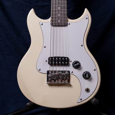 Vox SDC-1 Mini Guitar - White image 9