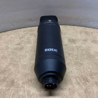 RODE NT- 1 MICROPHONE/ BLACK- MAKE OFFER! image 5