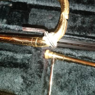 Yamaha YSL-354 Standard Trombone, Japan, Lacquered Brass image 9