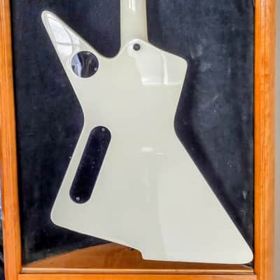 Occhineri white custom Explorer style 2025 - White image 3