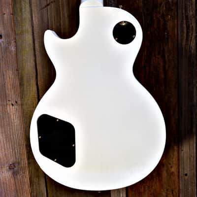 Gibson Les Paul Studio - 2008 - Alpine White w/  Gold Hardware image 16