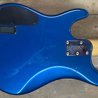 Ernie Ball Music Man Sterling 4 H with Rosewood Fretboard 1993 - 2015 - Blue Pearl image 5