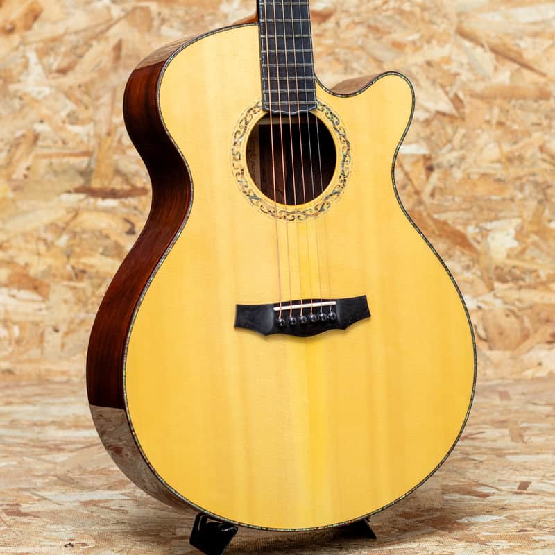 Laurie Williams Tui European Spruce × Madagascar Rosewood 2007 image 1