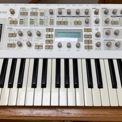 Access Virus TI2 Polar 37-Key Digital Synthesizer 2009 - 2023 - White