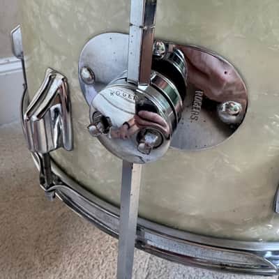 Rogers Vintage Swivo era Dayton Holiday Floor Tom Drum 16” x 16” WMP 60s - White Marine Pearl image 10