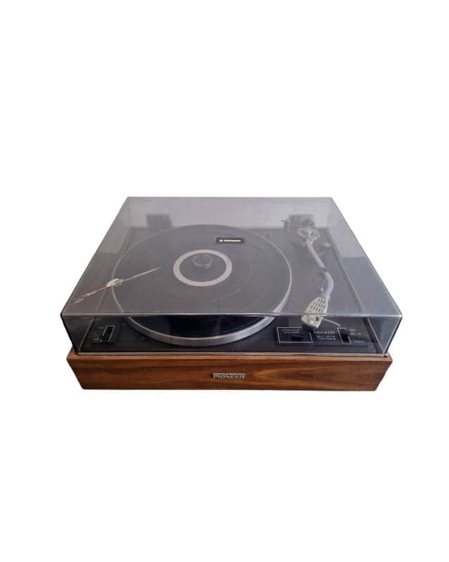 Pioneer PL-12D - Turntable - Spares or repair image 1