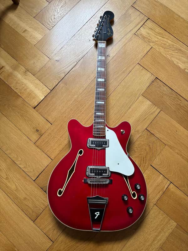 Fender Coronado II 1968 - Candy Apple Red image 1