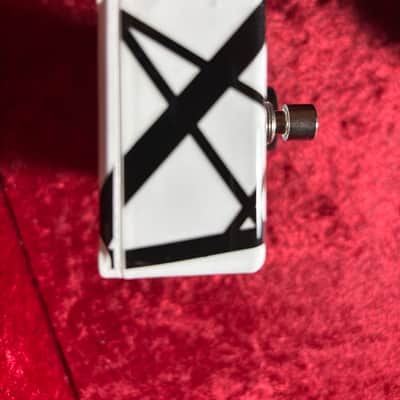 MXR EVH90SE Phase 90 35th Anniversary 2010s - Black/White image 9