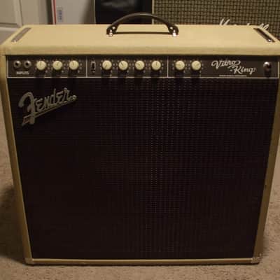 Fender Vibro King blonde oxblood 2001 hand wired Point to point guitar amplifier amp ZCD image 1