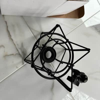ADK Microphones Condenser Microphone Elastic Suspension Shock Mount - Black enamel image 1