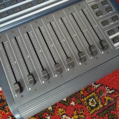 Behringer B-Control BCF2000 USB MIDI DAW Fader Controller 2010s - Standard image 1