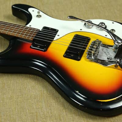 Mosrite Ventures Mark V - 1966 - Sunburst image 4