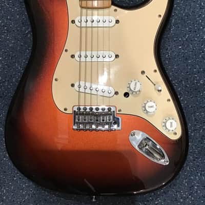 Fender STRATOCASTER MIM COPPER BURST 2010 - COPPER BURST image 2