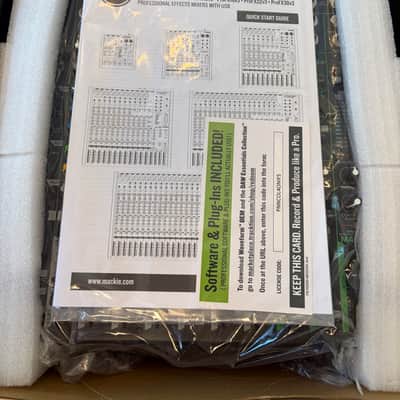 Mackie ProFX12v3 12-Channel Effects Mixer 2020 - Present - Dark Gray - Excellent image 4