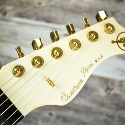 2007 Valley Arts Custom Pro Stratocaster See through blonde image 9