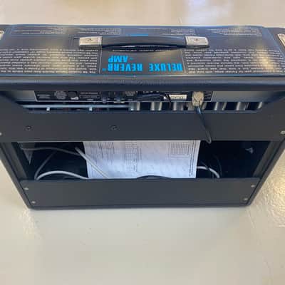 Fender '68 Custom Deluxe Reverb 2-Channel 22-Watt 1x12" Guitar Combo 2013 - Present - Black image 2