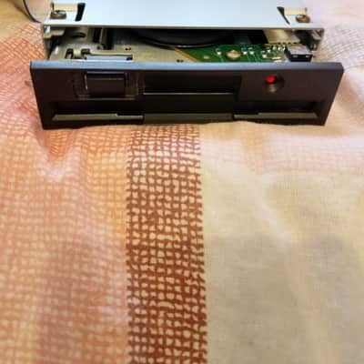Yamaha SY77 Floppy Drive