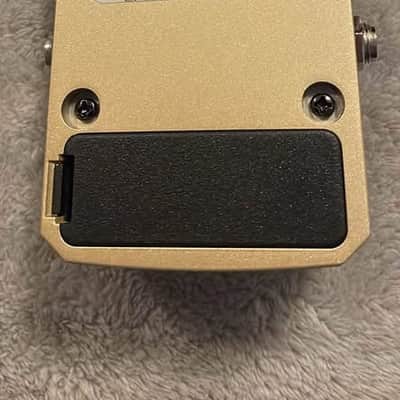 NuX Loop Core Deluxe Bundle - 24-Bit Looper Pedal w/ NMP-2 Dual Footswitch 2019 silver image 7