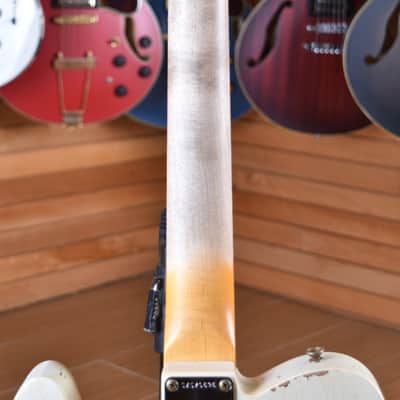 Fender Custom Shop Telecaster 1960 Heavy Relic Aged Olympic White Over 3 Color Sunburst 2024 image 11