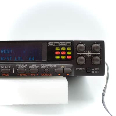 Zoom 9050 Advanced Instrument Effects Processor With Power Supply Made in Japan 009989 image 3