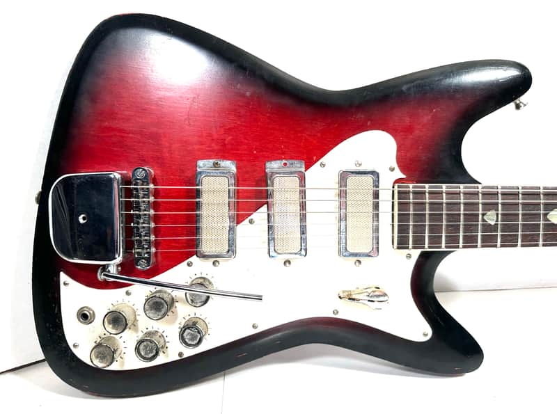 Kay Vanguard II Triple Pickup 1961 - 1966 - Redburst image 1