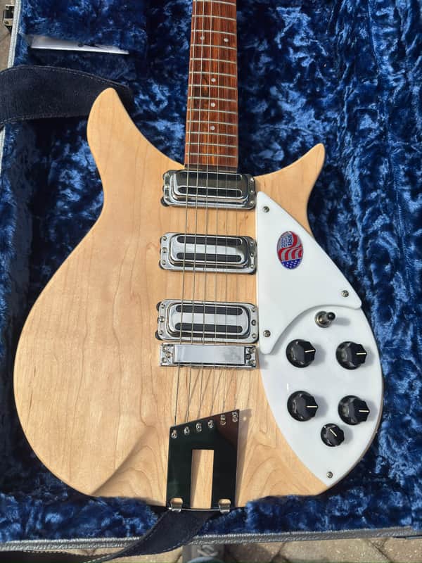 Rickenbacker 350V63 Liverpool 2024 - MapleGLo image 1