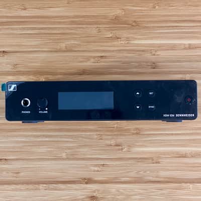 Sennheiser XSW IEM SET (A) Wireless In-Ear Monitoring System – Like New imagen 5