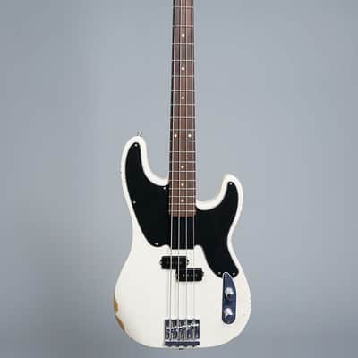 Fender Mike Dirnt Signature Precision Bass 2024 - Roadworn White Blonde image 7