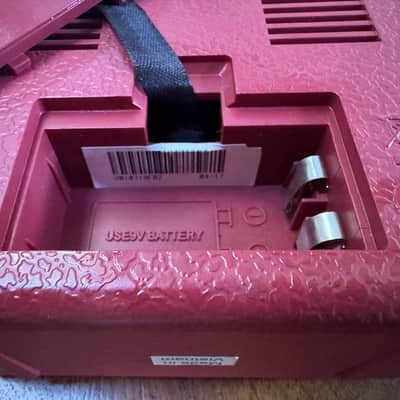 Marshall MS-2R 1W Battery-Powered Red Micro Guitar Amp - Red image 8