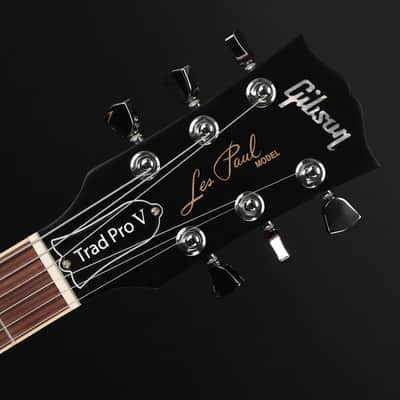 Gibson Les Paul Traditional PRO V Satin in Wine Red #206030269 image 7