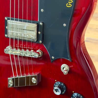 Guild Polara Deluxe Electric Guitar - Cherry Red image 3
