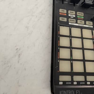 Native Instruments Traktor Kontrol F1 2010s - Black image 3