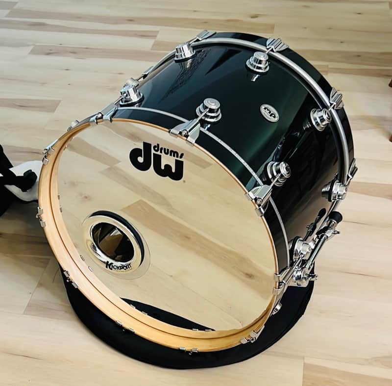DW Collectors Series 2022 - Bass Drum 22x16 image 1