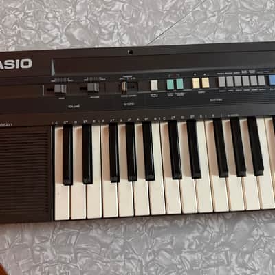 Casio CT-360 Casiotone 49-Key Synthesizer 1980s - Black image 3