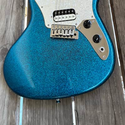 Immagine Squier Paranormal Super-Sonic 2021 - Present - Blue Sparkle electric guitar upgrades - 4