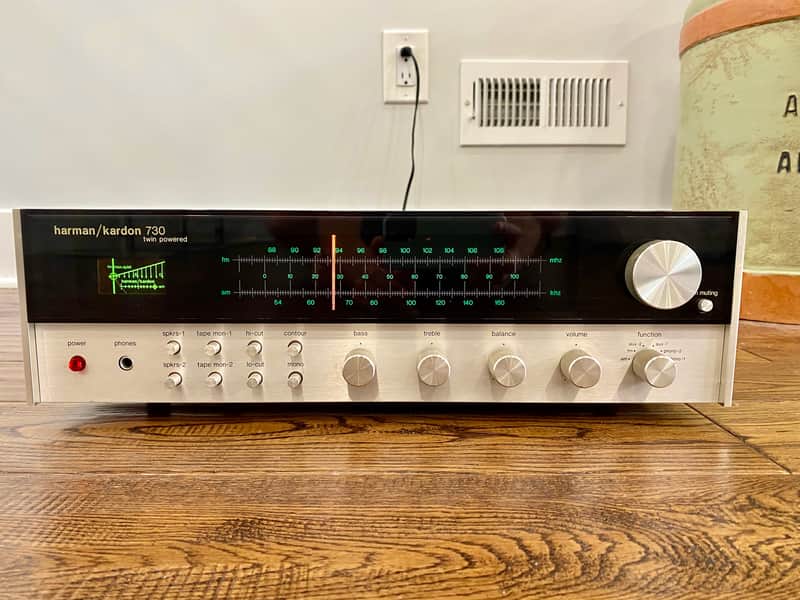 Harman Kardon 730 -- twin powered vintage stereo receiver image 1