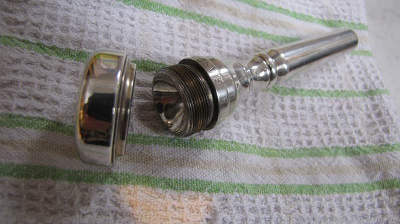 GIARDINELLI  NEW YORK 7VS SCREW-RIM TRUMPET MOUTHPIECE image 1