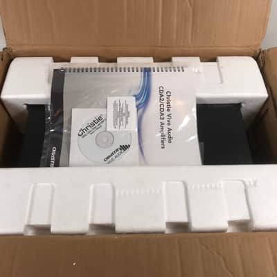 Christie CDA2 230V Professional 2000W Power Amplifiers image 3