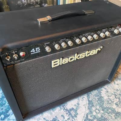 Blackstar Series One 45-Watt 2x12" Guitar Combo 2007 - Present - Black image 2