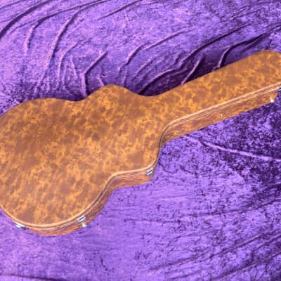 Fujigen FGN Hardshell case 1950s vintage style for 16" Jazz Guitars or Grand Auditorium/000 guitars * high quality/very strong/excellent condition! RC-4* image 5